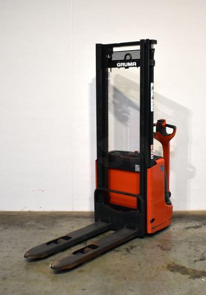 Linde L 10 1172 - Stacker: picture 2 Linde L 10 1172 - Stacker: picture 2