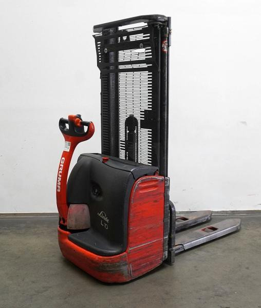 Linde L 10 379 - Stacker: picture 1 Linde L 10 379 - Stacker: picture 1