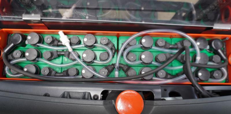 Linde L 12 1172 - Stacker: picture 4 Linde L 12 1172 - Stacker: picture 4
