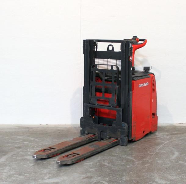 Linde L 14 L ION 133 - Stacker: picture 2 Linde L 14 L ION 133 - Stacker: picture 2
