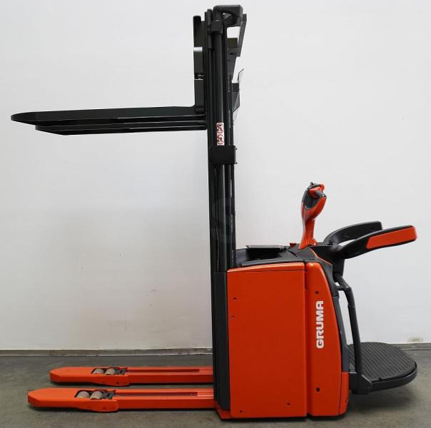 Linde L 20 AP i 1173 - Stacker: picture 4 Linde L 20 AP i 1173 - Stacker: picture 4