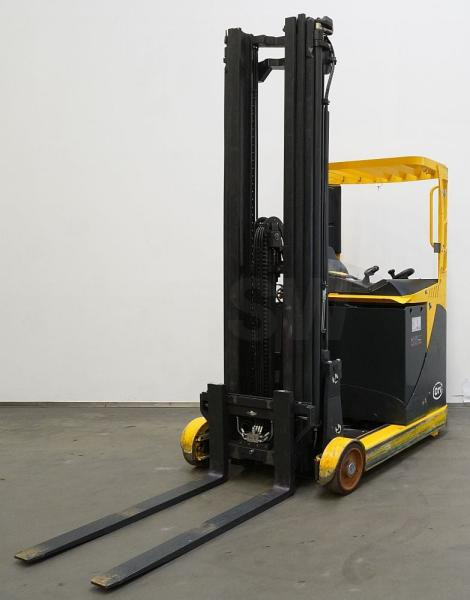 Om Xi 14 - Reach truck: picture 2 Om Xi 14 - Reach truck: picture 2