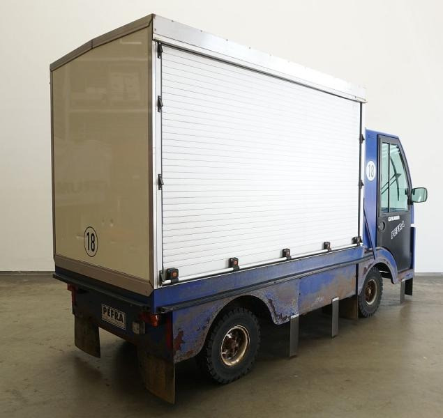Pefra 615 - Tow tractor: picture 2 Pefra 615 - Tow tractor: picture 2