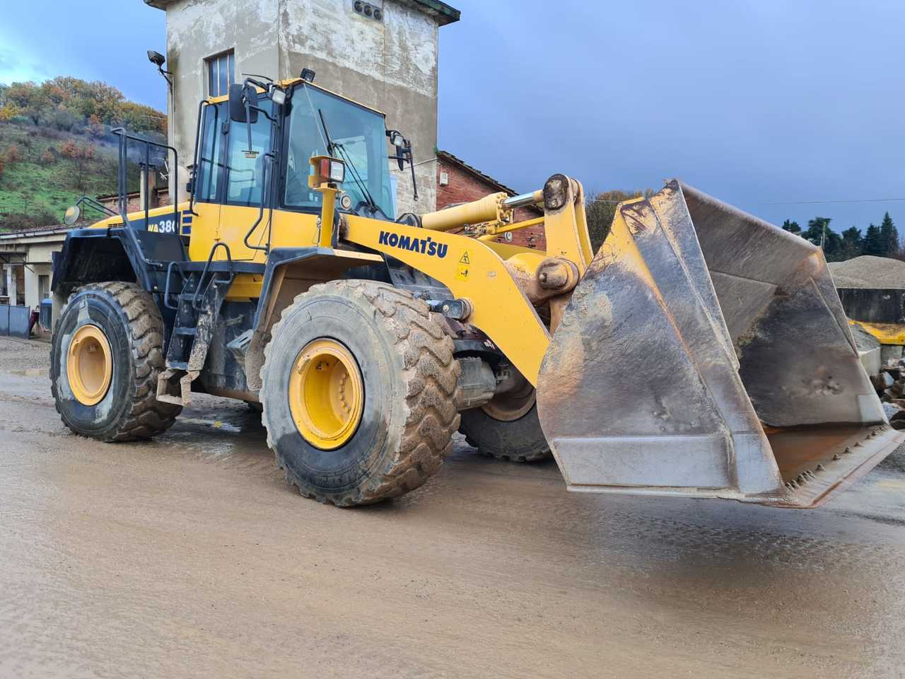 KOMATSU WA380.6 - Wheel loader: picture 2 KOMATSU WA380.6 - Wheel loader: picture 2