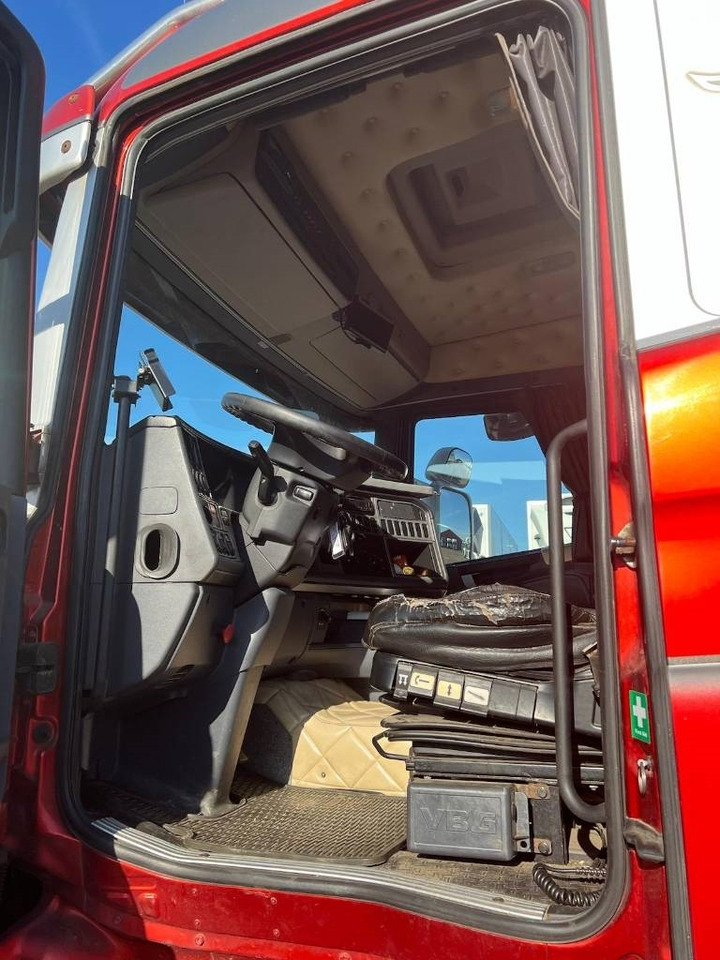 Cab chassis truck Scania R480 LB 6X2*4 MNB serie 3133: picture 12