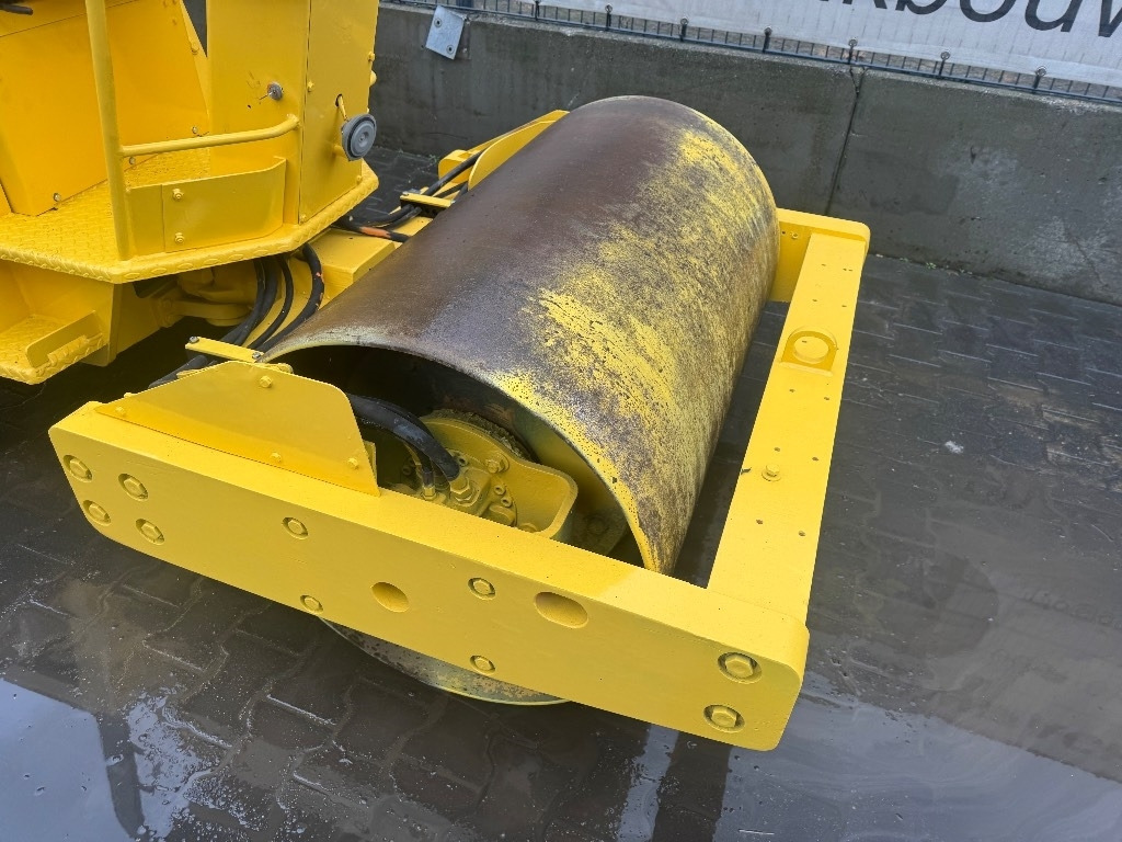 Bomag BW 124 D - Compactor: picture 3 Bomag BW 124 D - Compactor: picture 3