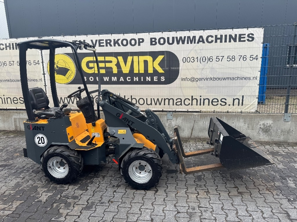 Compact loader GiANT B204SW: picture 17