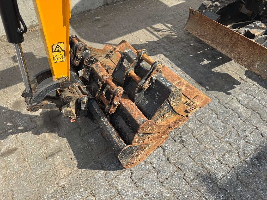 JCB 19 C-1E - Mini excavator: picture 3 JCB 19 C-1E - Mini excavator: picture 3