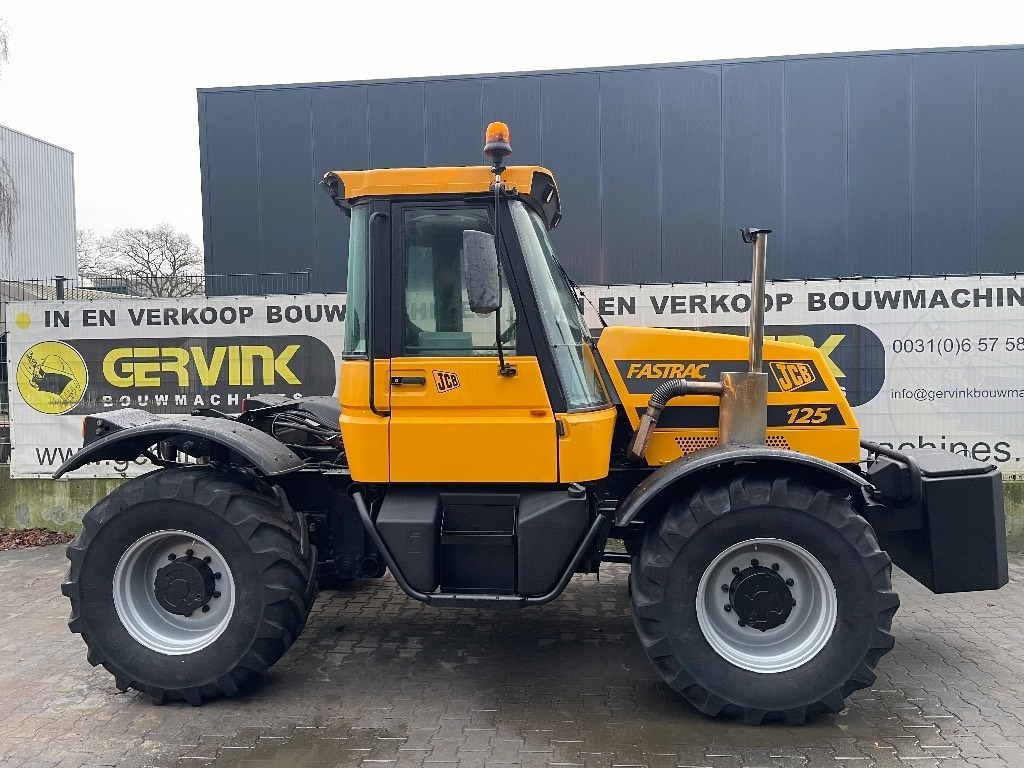 JCB Fastrac 125 - Farm tractor: picture 3 JCB Fastrac 125 - Farm tractor: picture 3