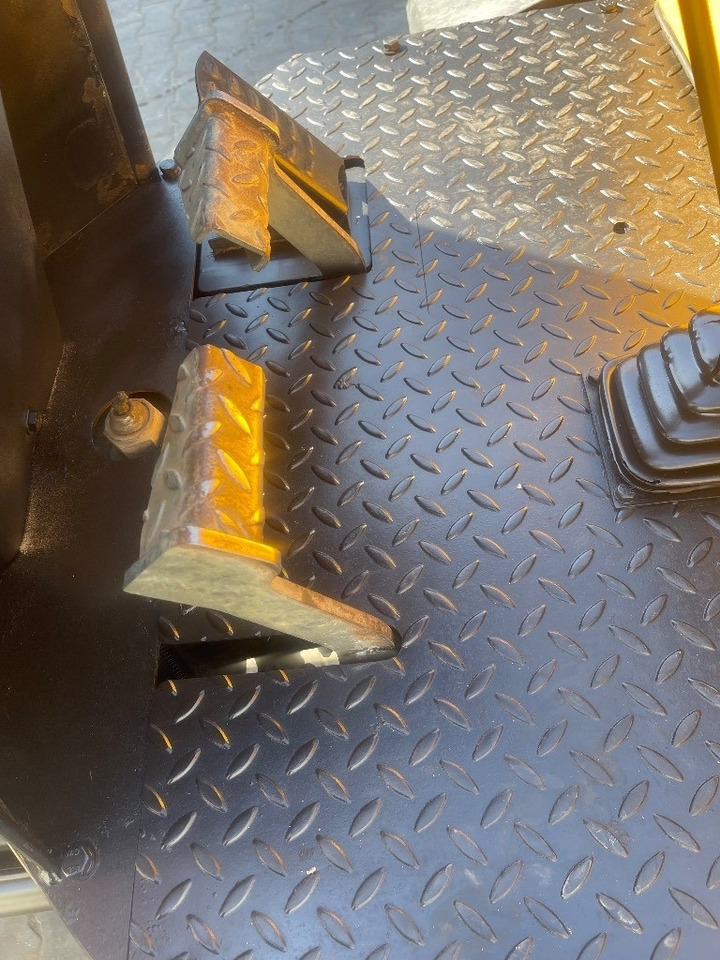JCB TA 3 S - Articulated dumper: picture 2 JCB TA 3 S - Articulated dumper: picture 2