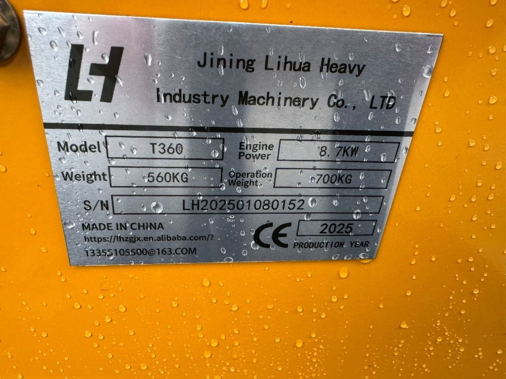 LT T360 - Crawler loader: picture 2 LT T360 - Crawler loader: picture 2