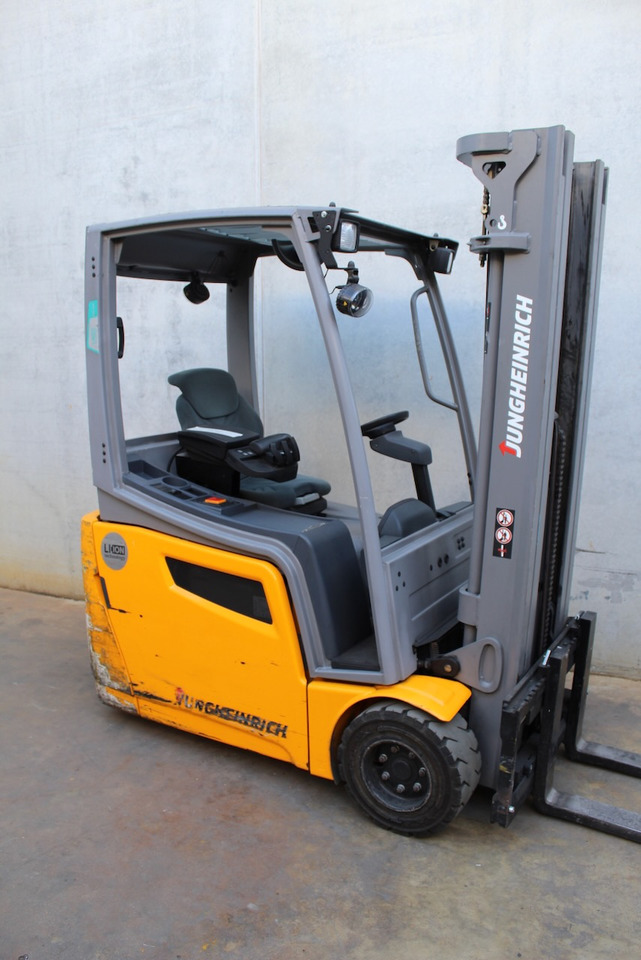 Jungheinrich EFG 218k 480 DZ LI-ION - Electric forklift: picture 1 Jungheinrich EFG 218k 480 DZ LI-ION - Electric forklift: picture 1