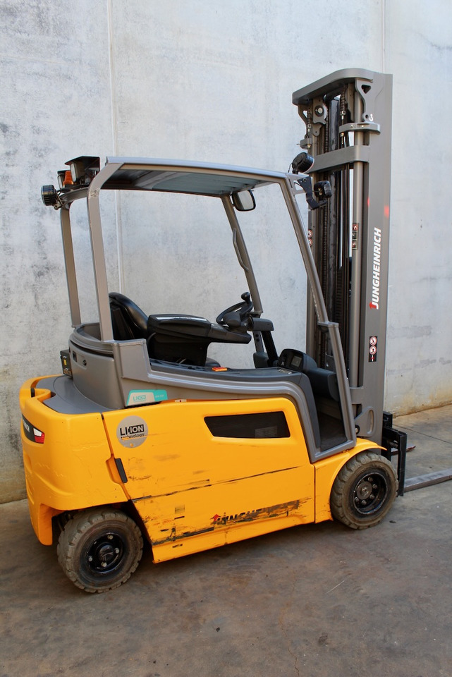 Jungheinrich EFG 318 600 DZ LI-ION - Electric forklift: picture 2 Jungheinrich EFG 318 600 DZ LI-ION - Electric forklift: picture 2