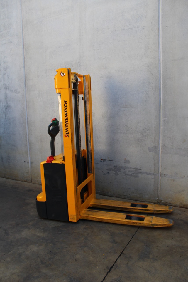 Jungheinrich EJC 110 290 ZT - Stacker: picture 4 Jungheinrich EJC 110 290 ZT - Stacker: picture 4