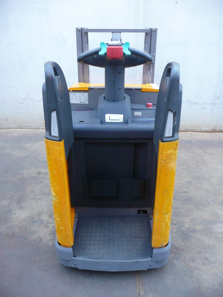 Jungheinrich ERD 220 201 ZT - Stacker: picture 5 Jungheinrich ERD 220 201 ZT - Stacker: picture 5