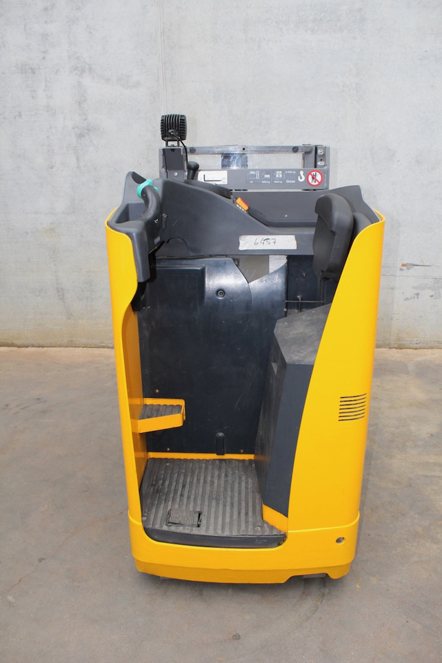 Jungheinrich ESD 120 201 ZT - Stacker: picture 5 Jungheinrich ESD 120 201 ZT - Stacker: picture 5