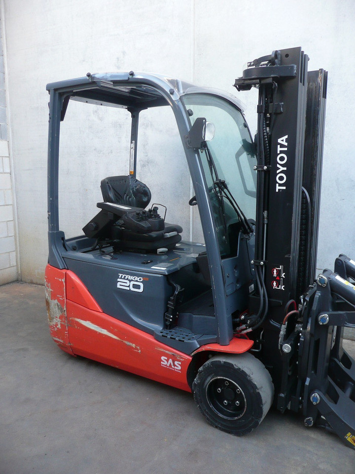 Toyota 8FBE20T - Electric forklift: picture 1 Toyota 8FBE20T - Electric forklift: picture 1