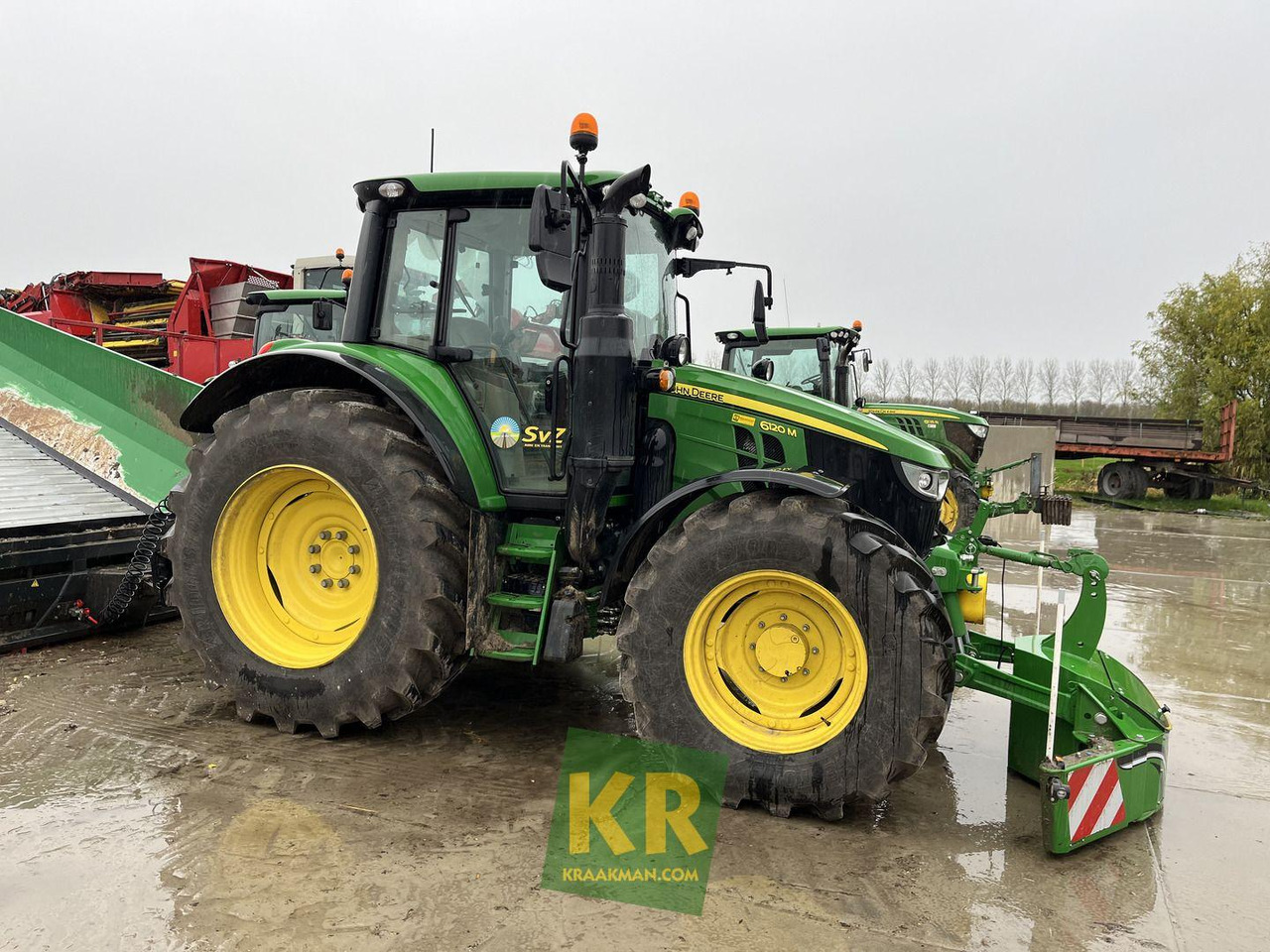 6120M John Deere - Farm tractor: picture 2 6120M John Deere - Farm tractor: picture 2