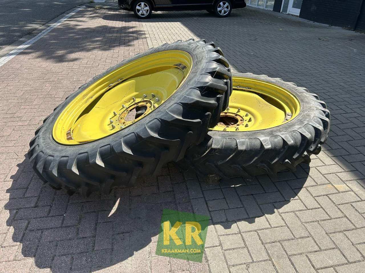 Wheel and tire package for Agricultural machinery Alliance 12.4R46: picture 8
