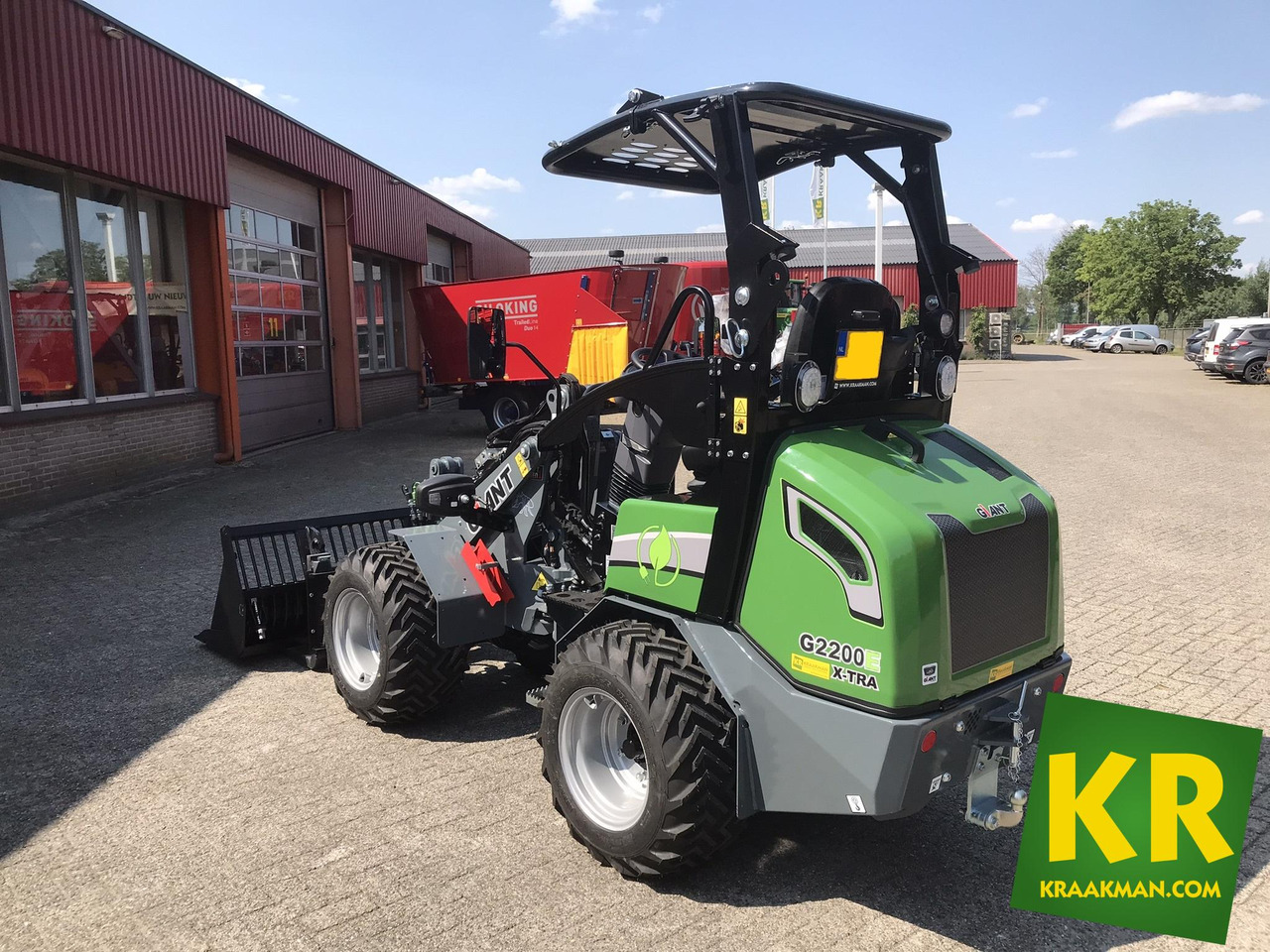 G2200E Giant - Compact loader: picture 4 G2200E Giant - Compact loader: picture 4