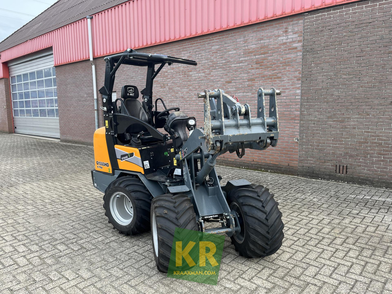 Giant G1500 - Compact loader: picture 4 Giant G1500 - Compact loader: picture 4