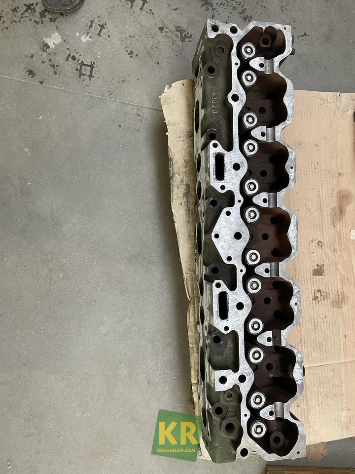 John Deere Cilinderkop - Cylinder head for Agricultural machinery: picture 3 John Deere Cilinderkop - Cylinder head for Agricultural machinery: picture 3