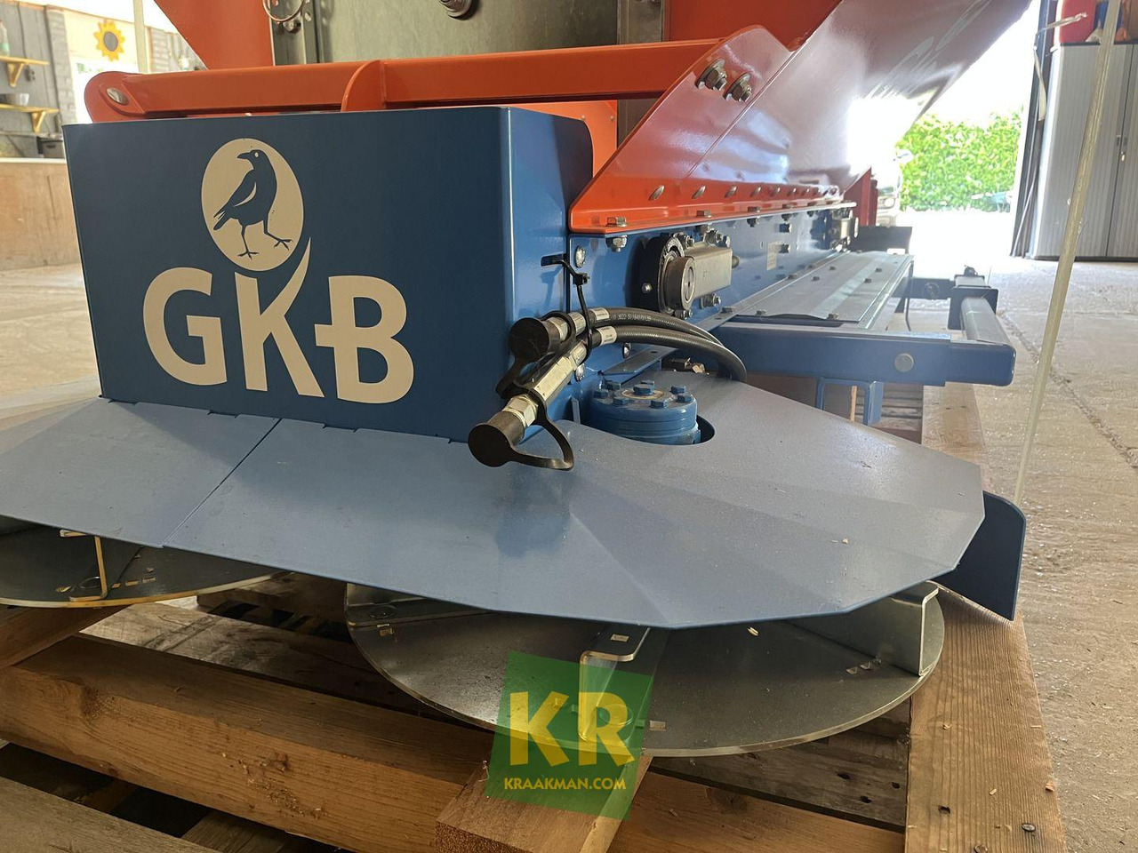 Sandspreader GKB - Sand/ Salt spreader: picture 4 Sandspreader GKB - Sand/ Salt spreader: picture 4