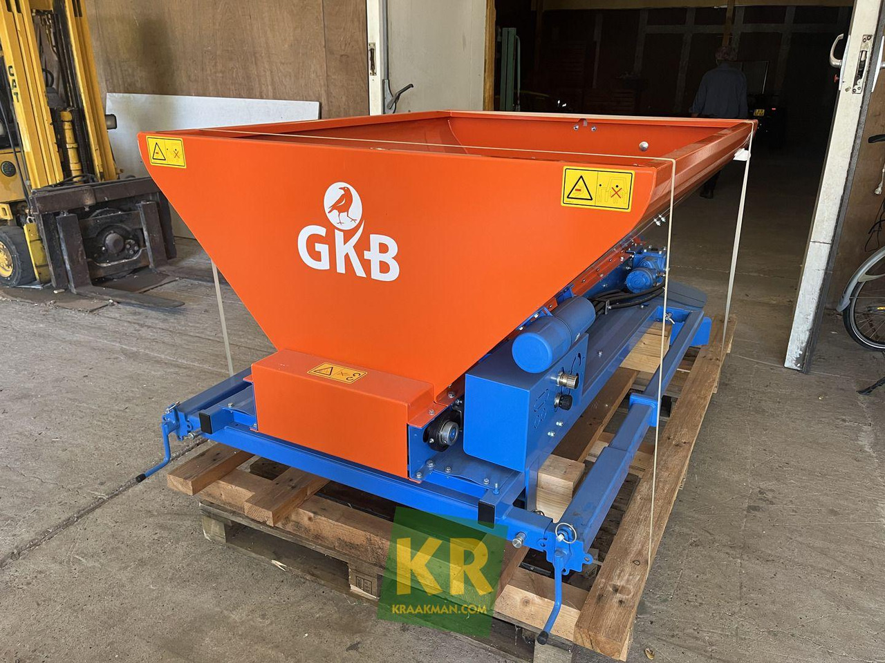 Sandspreader GKB - Sand/ Salt spreader: picture 2 Sandspreader GKB - Sand/ Salt spreader: picture 2