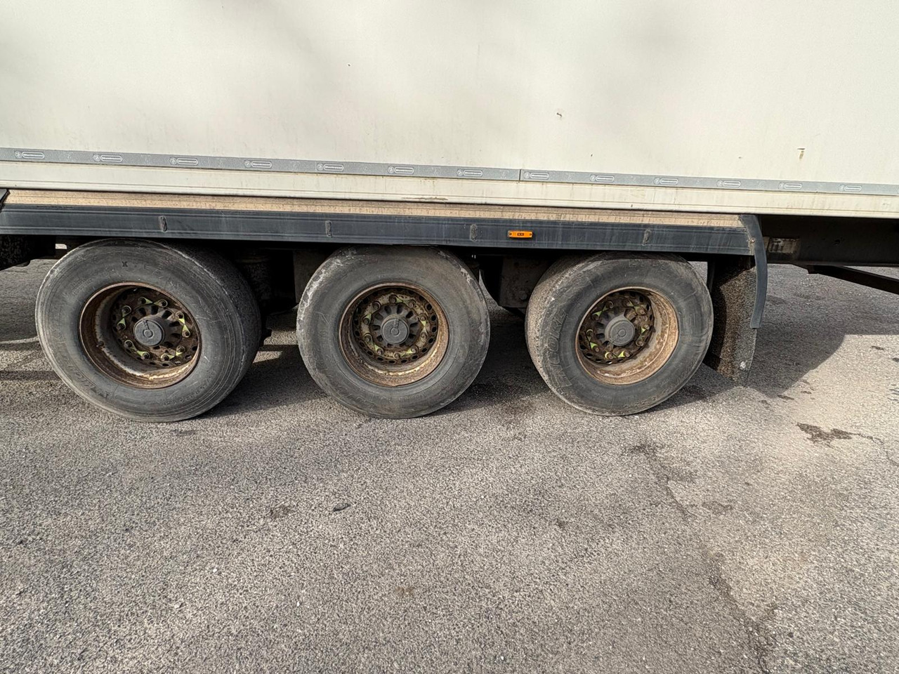 Montracon 2015 SLXe 200 – CML371 - Refrigerator semi-trailer: picture 3 Montracon 2015 SLXe 200 – CML371 - Refrigerator semi-trailer: picture 3