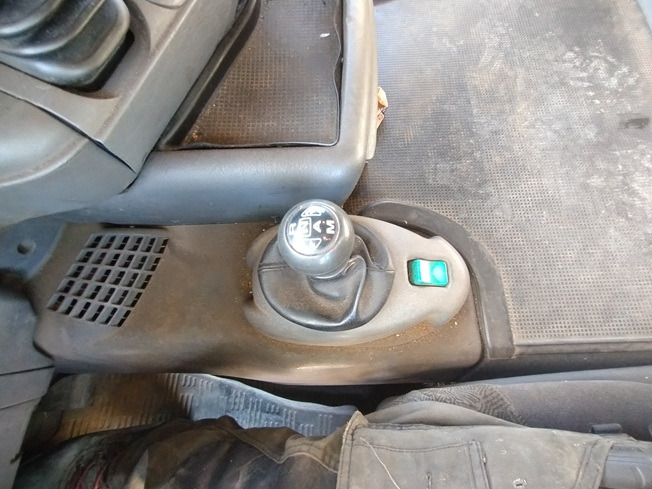 SCANIA R 114 380 6x2 - Cab chassis truck: picture 5 SCANIA R 114 380 6x2 - Cab chassis truck: picture 5