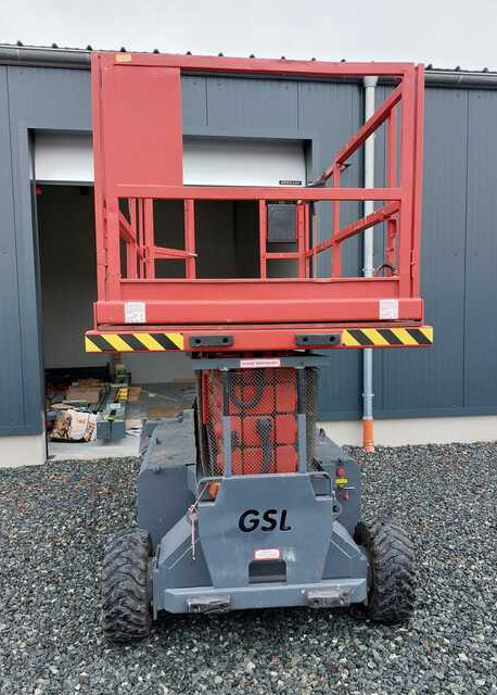 German Standardlift S111E164X4P - Scissor lift: picture 1 German Standardlift S111E164X4P - Scissor lift: picture 1