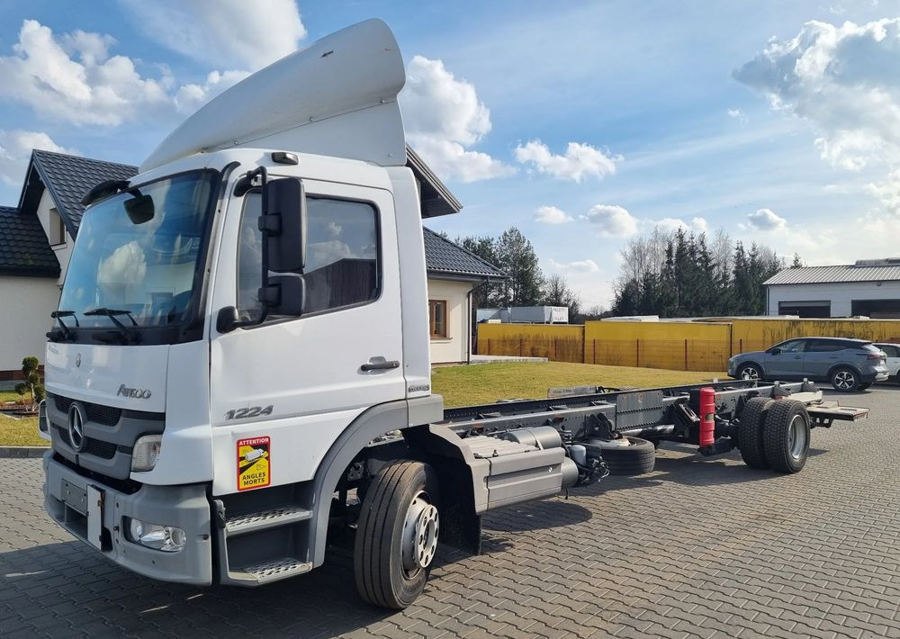 Mercedes-Benz Atego 1224 - Cab chassis truck: picture 1 Mercedes-Benz Atego 1224 - Cab chassis truck: picture 1