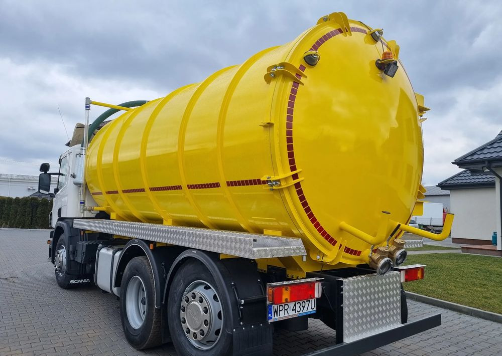 Scania P360 - Garbage truck: picture 3 Scania P360 - Garbage truck: picture 3