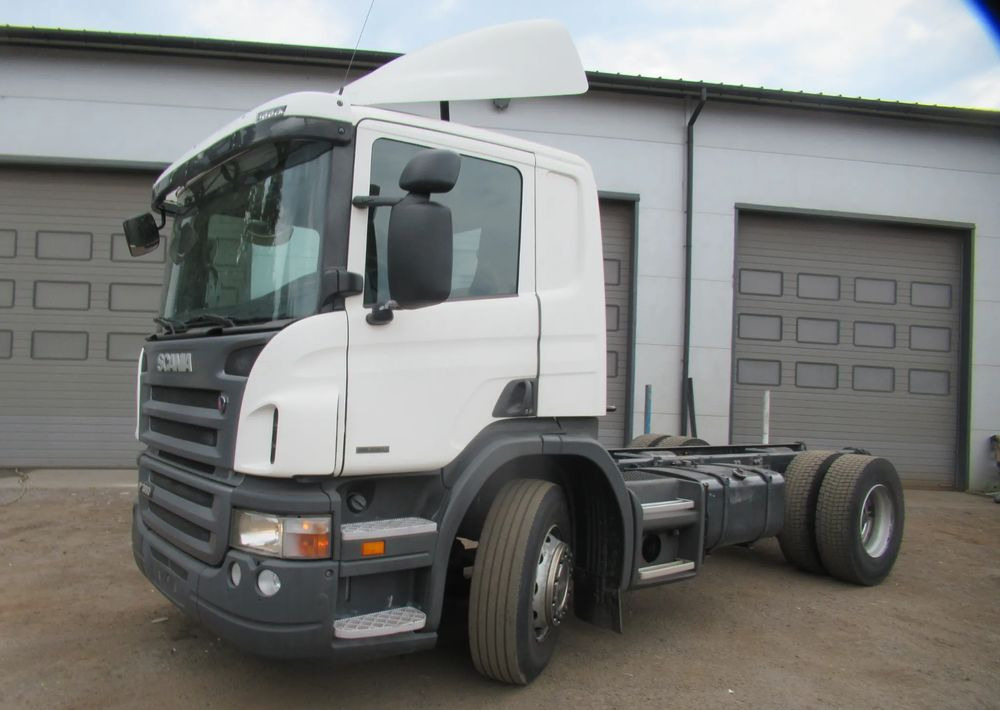Scania P360 - Cab chassis truck: picture 1 Scania P360 - Cab chassis truck: picture 1