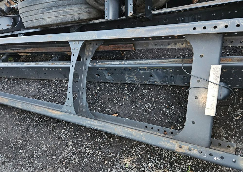 Rama Scania Man Mercedes Volvo Renault Daf - Spare parts: picture 4 Rama Scania Man Mercedes Volvo Renault Daf - Spare parts: picture 4