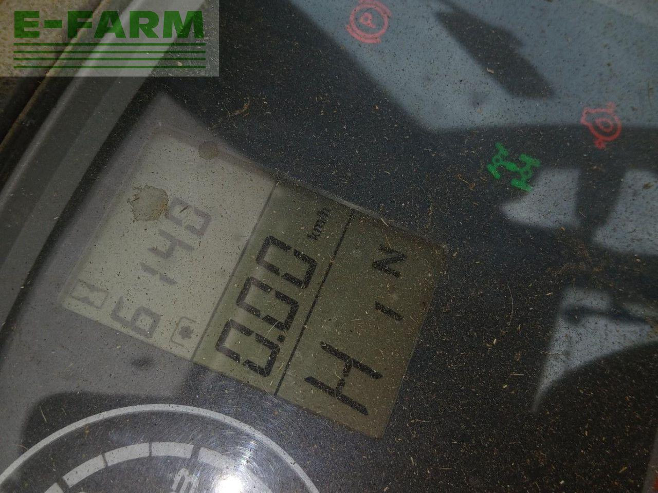 CLAAS AXOS 340 - Farm tractor: picture 3 CLAAS AXOS 340 - Farm tractor: picture 3