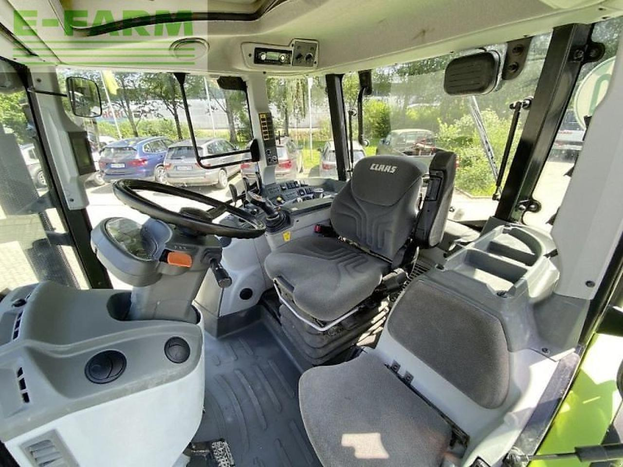 Farm tractor CLAAS arion 440 cis CIS: picture 17