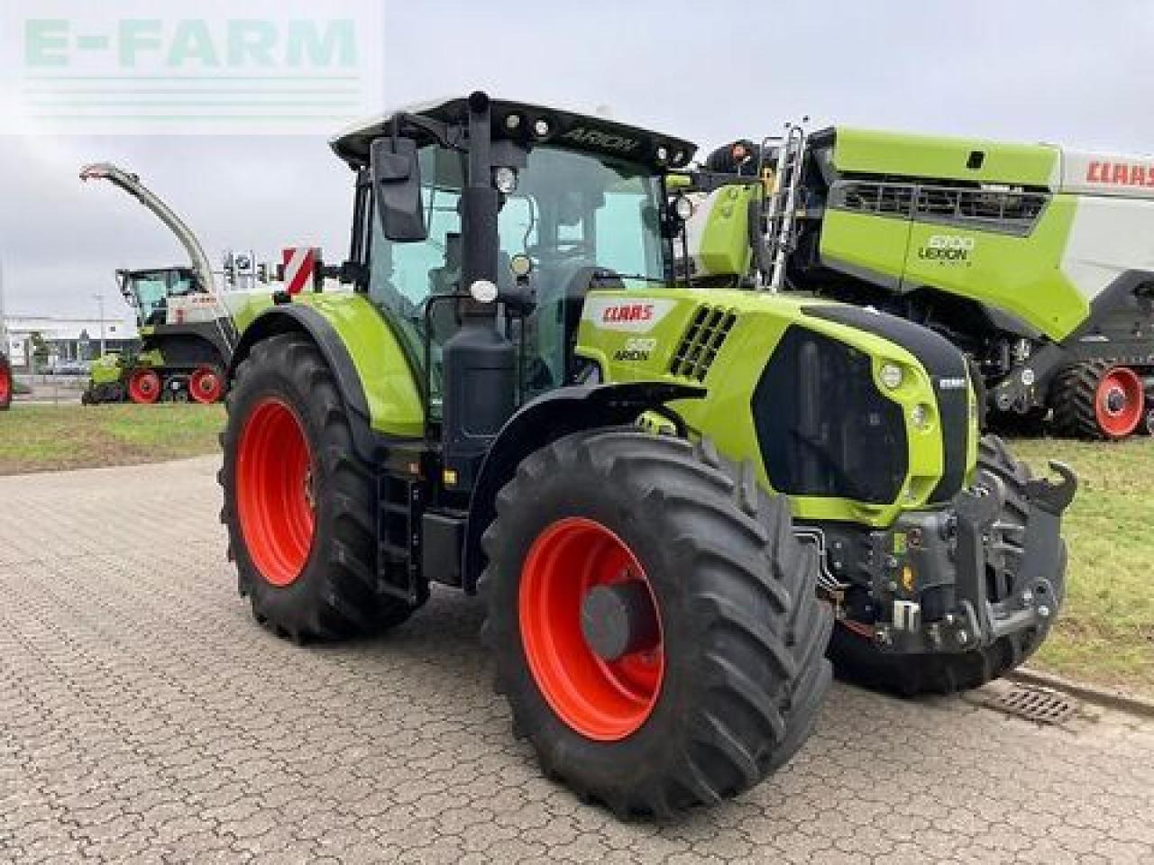 CLAAS arion 660 cmatic cebis CMATIC CEBIS - Farm tractor: picture 3 CLAAS arion 660 cmatic cebis CMATIC CEBIS - Farm tractor: picture 3