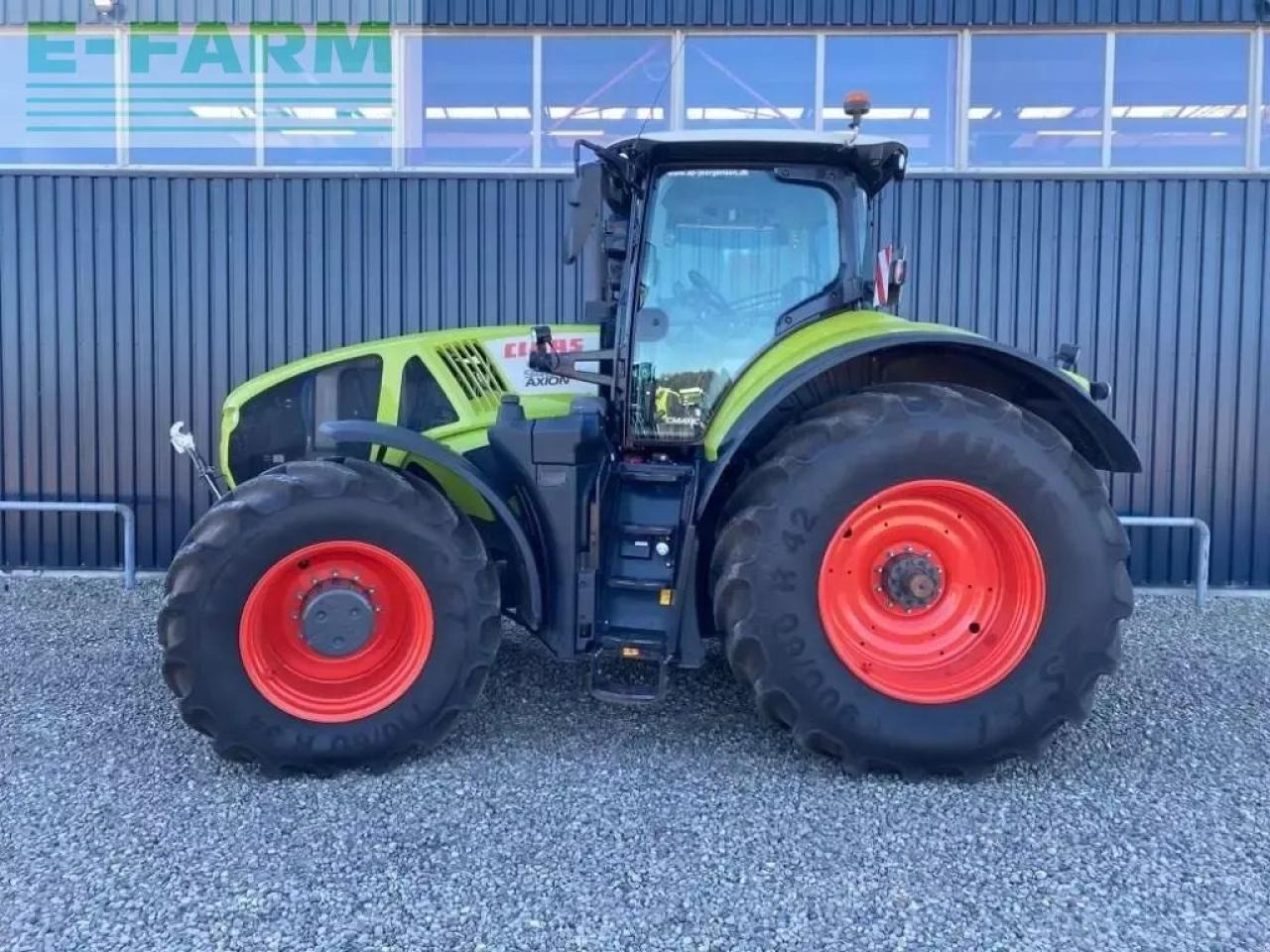 Farm tractor CLAAS axion 940 cmatic: picture 14