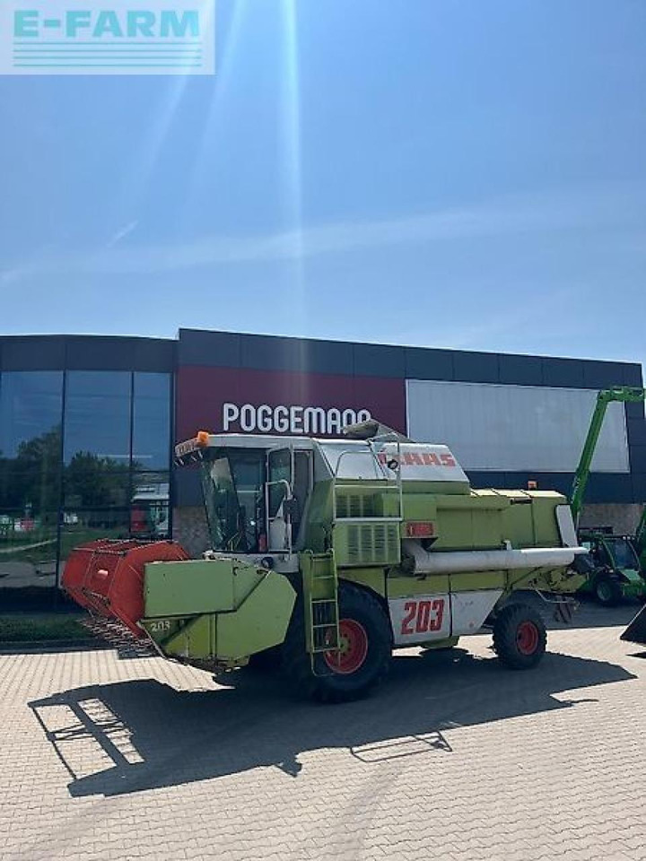 CLAAS dominator 88 - Combine harvester: picture 1 CLAAS dominator 88 - Combine harvester: picture 1