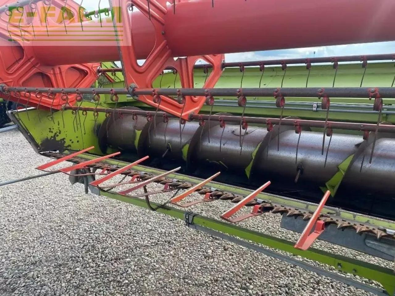 Combine harvester CLAAS lexion 600: picture 6