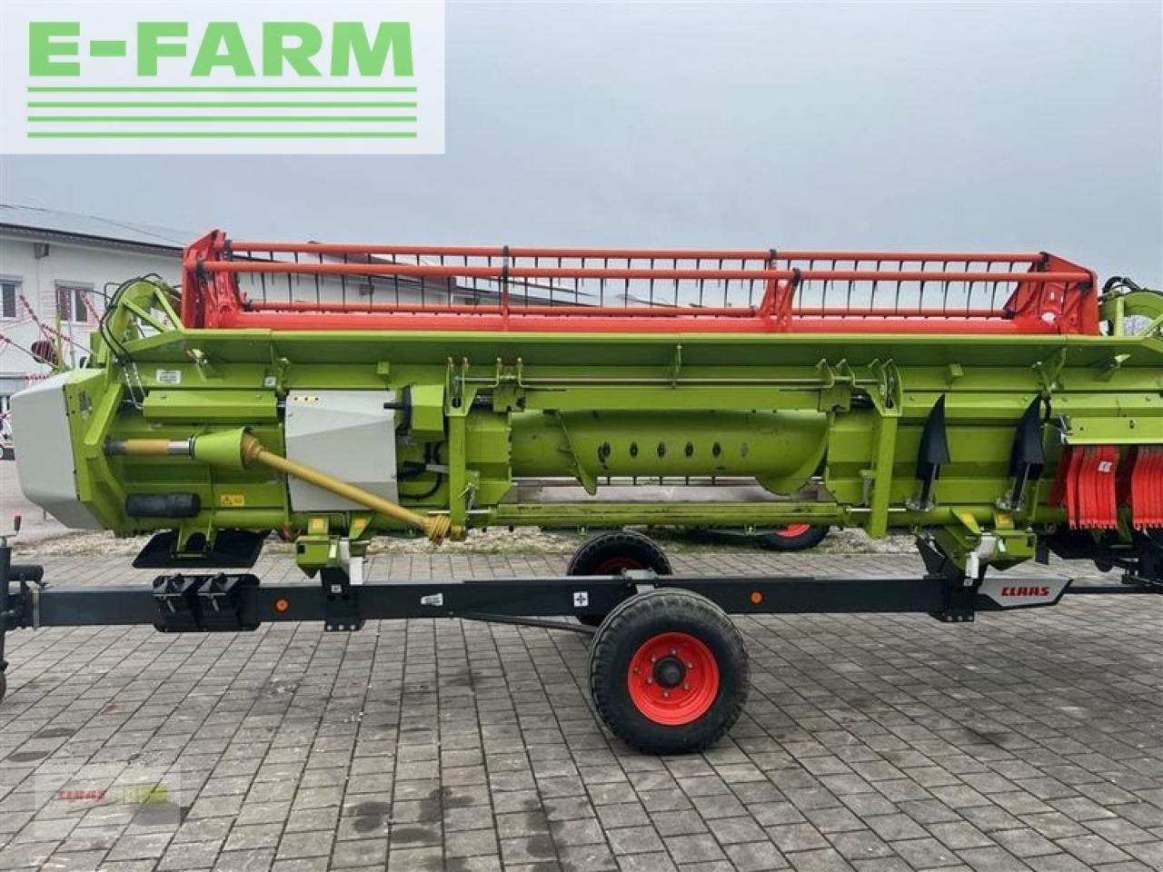 CLAAS maxflex 560 + tw - Farm tractor: picture 3 CLAAS maxflex 560 + tw - Farm tractor: picture 3