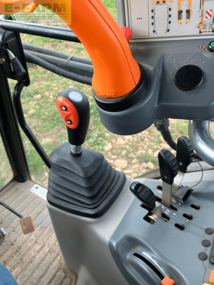 CLAAS nexos 240 m - Farm tractor: picture 5 CLAAS nexos 240 m - Farm tractor: picture 5