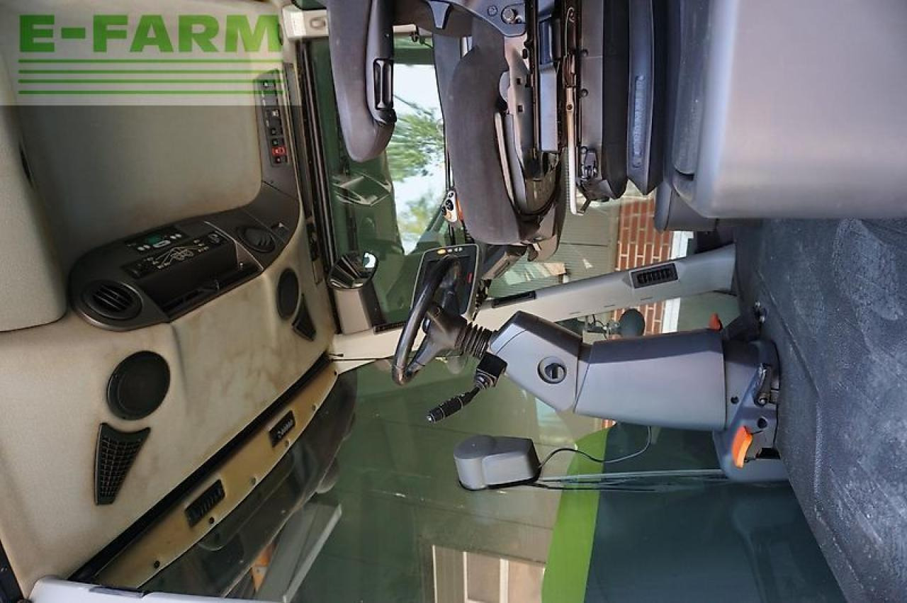 Farm tractor CLAAS xerion 4000 trac TRAC: picture 9