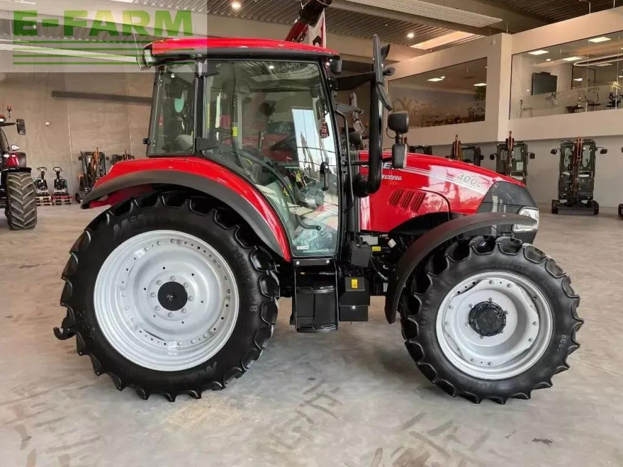 Case-IH farmall 100 c - Farm tractor: picture 3 Case-IH farmall 100 c - Farm tractor: picture 3