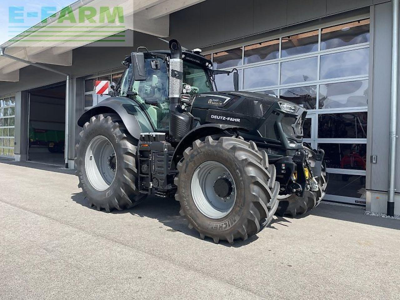 Deutz-Fahr 8280 agrotron ttv warrior - Farm tractor: picture 1 Deutz-Fahr 8280 agrotron ttv warrior - Farm tractor: picture 1