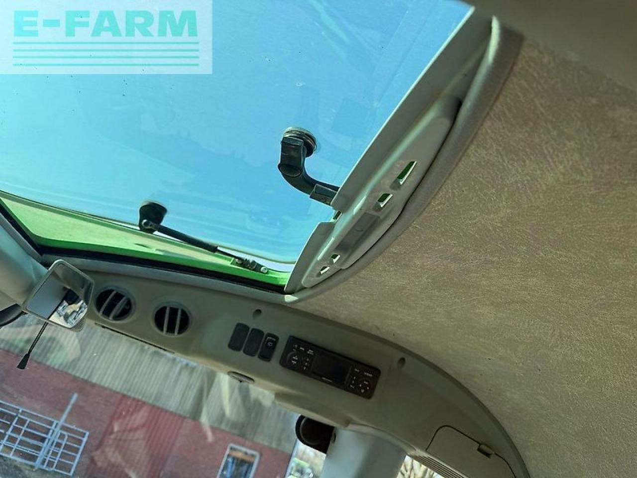 Farm tractor Deutz-Fahr agrotron k100: picture 13
