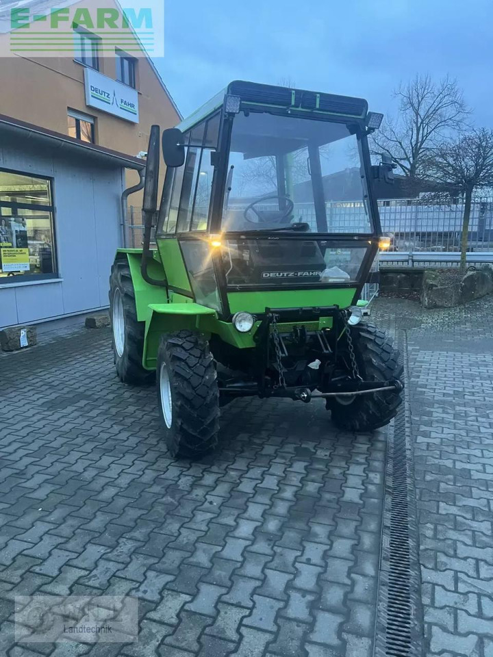 Deutz-Fahr intrac 2004 - Farm tractor: picture 2 Deutz-Fahr intrac 2004 - Farm tractor: picture 2