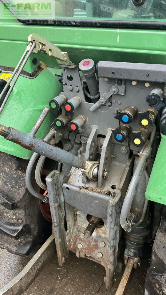 Farm tractor Fendt 206 v V: picture 15