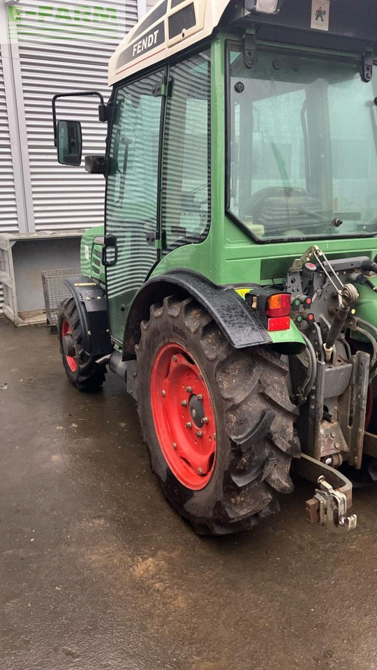 Farm tractor Fendt 206 v V: picture 16